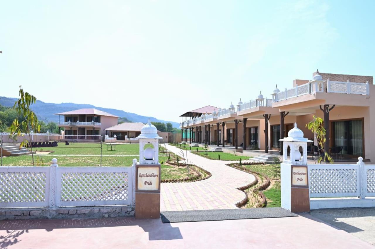 Ranthambhore Pride Hotel Saváj Madhopur Kültér fotó